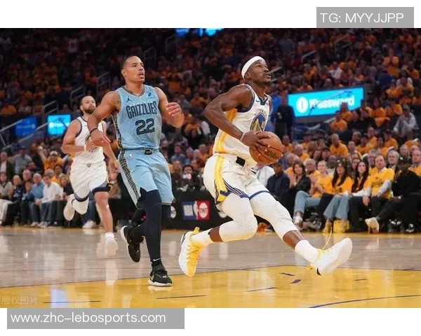 勇士灰熊半场战况巴特勒季后赛状态回暖库里高效表现助力球队